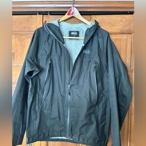 REI Co-op eVent Waterproof Hooded Jacket – Size M. READ description